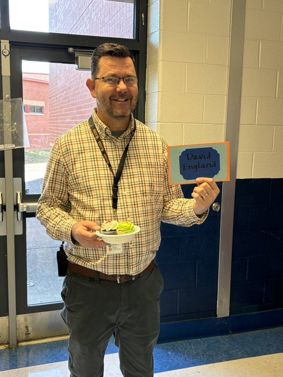 Happy December birthdays to our wonderful teachers and staff. You all do a tremendous job and we are thankful to have you at BMS!🎉🥳