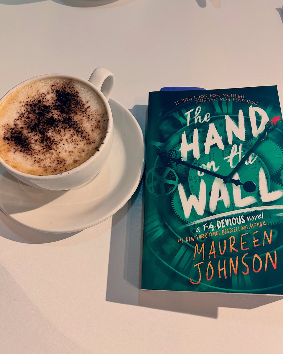 ACascadeofBooks's tweet photo. I’m late to get to this series, but I’m loving the Truly Devious series by @maureenjohnson so much! I can’t put them down, and I’m flying through the series!

This YA crime series is a real page turner! Highly recommend to all! https://t.co/urttvfIF5x