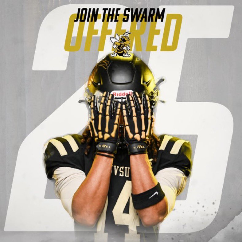 Blessed to receive an offer from WVSU. Go Yellow Jackets! Thank you @natebaker_2 <a href="/WvsuFootball/">WVSU Football</a> <a href="/CoachDStotts/">Coach Stotts</a> <a href="/CoachPenn/">John Pennington</a> <a href="/PrepRedzoneWV/">Prep Redzone West Virginia</a>