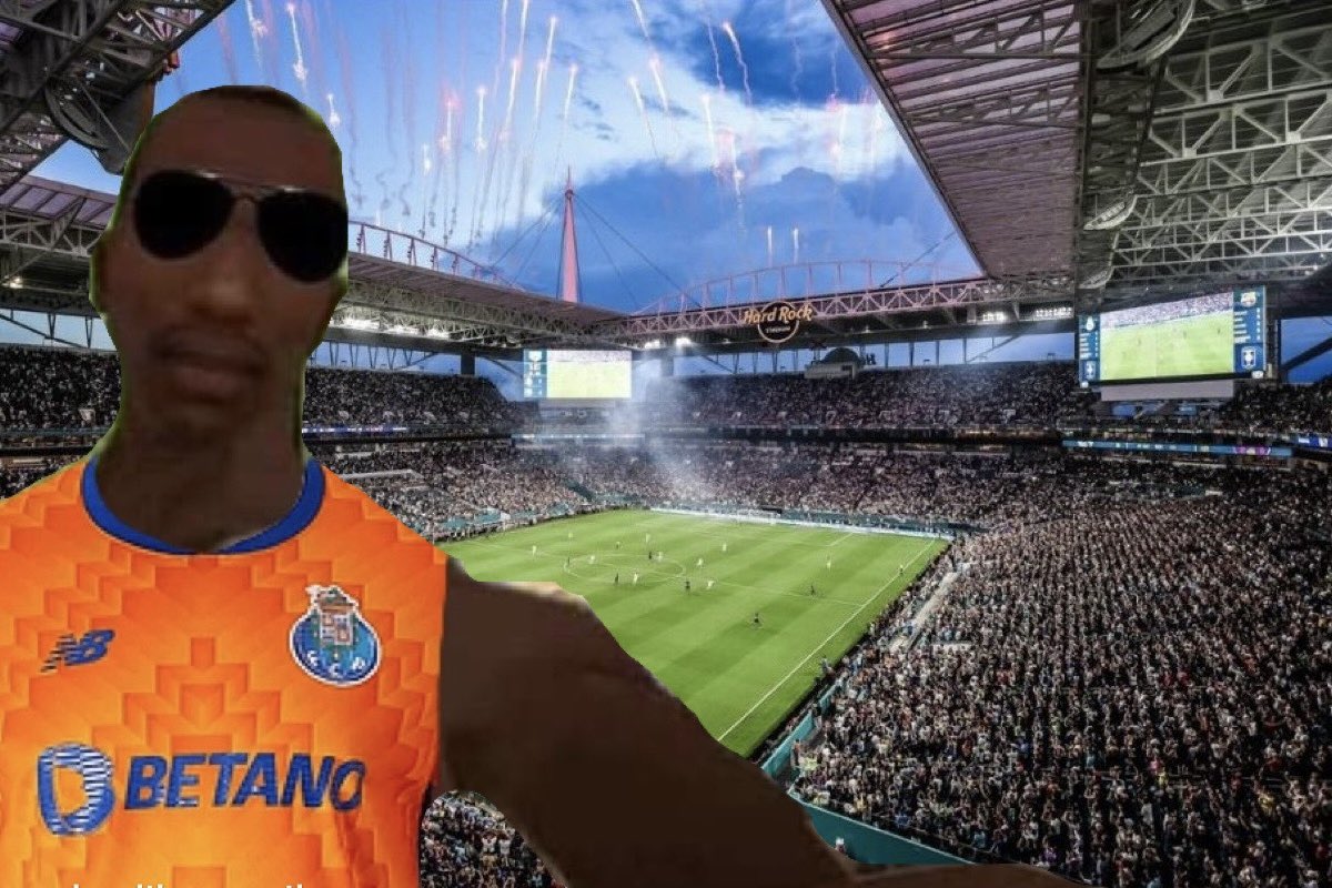 Mãe: “QUEM É QUE GASTOU AS POUPANÇAS TODAS???”

Eu em Miami pronto para ver o Porto a jogar o mundial de clubes:
