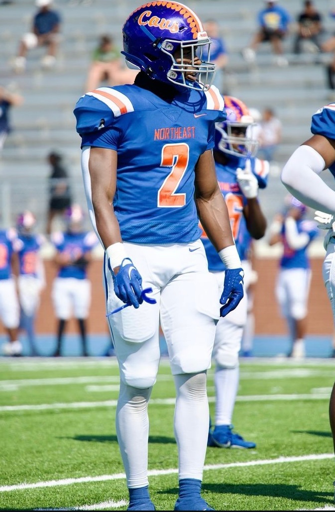 hudl.com/v/2R9RQL
Senior Highlights!!
5’10 |175|DE| <a href="/RNEcavsfootball/">Richland Northeast Football</a> <a href="/CoachWilson_95/">Walter Wilson</a>