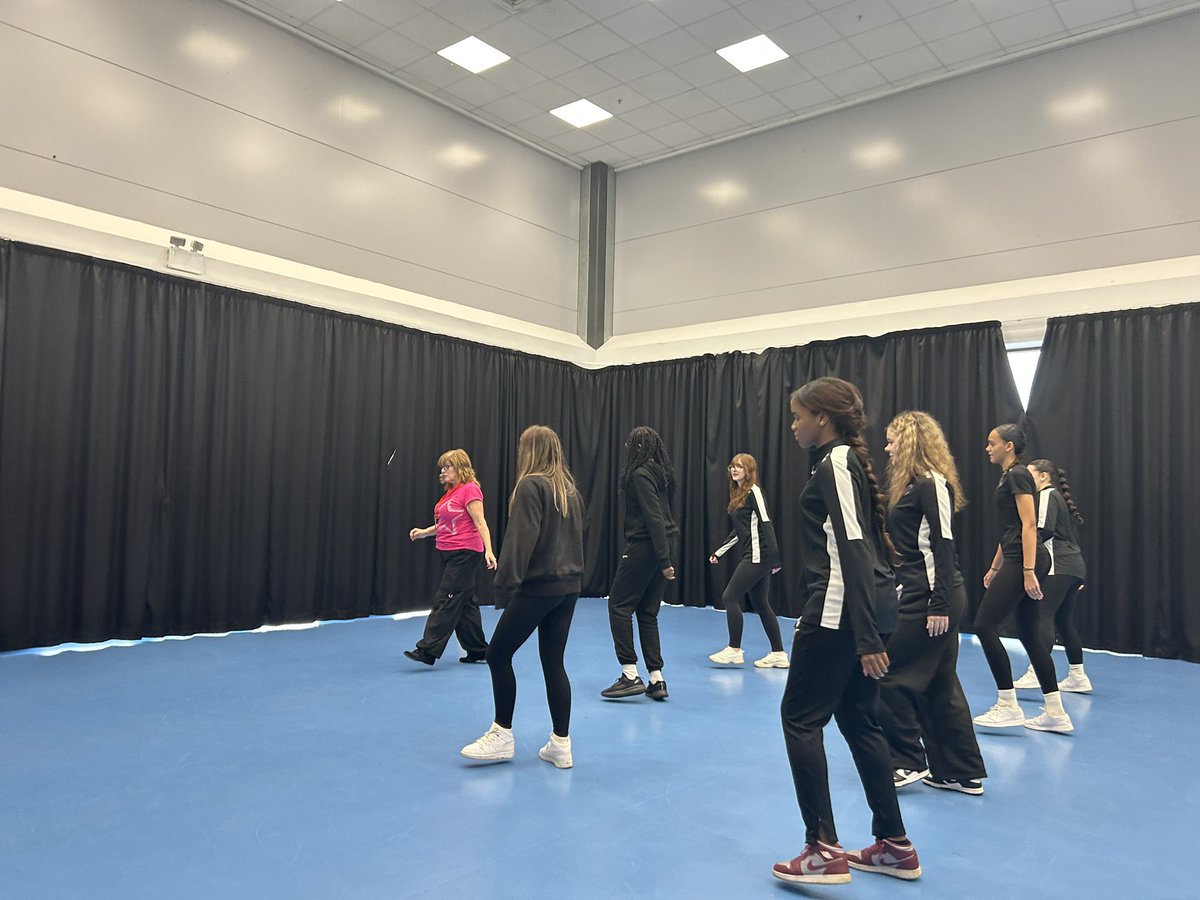 MrsVAtkinson tweet media