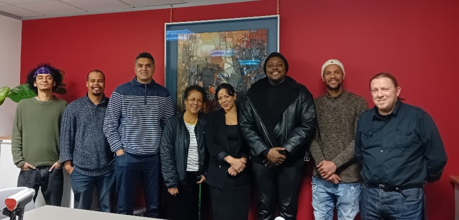 Arts_Wales_'s tweet photo. Creative professionals from our Cynefin: Culturally and Ethnically Diverse Wales #creativelearning programme met today to reflect on the work they have been doing over the last four years. Some powerful and beautiful conversations emerged throughout the session. https://t.co/qaA23dbFdQ