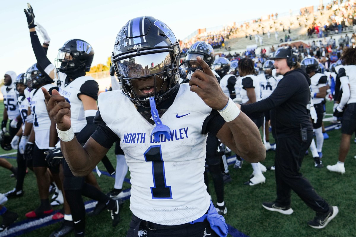Previews and predictions for Dallas-area regional finals. Games include:
North Crowley vs. Allen
South Oak Cliff vs. Port Neches-Groves
Denton Guyer vs. Southlake Carroll
DeSoto vs. Longview
Highland Park vs. Lone Star

Read: dallasnews.com/high-school-sp…

#txhsfb <a href="/SportsDayHS/">SportsDayHS</a> <a href="/dctf/">Dave Campbell's — TexasFootball.com</a>
