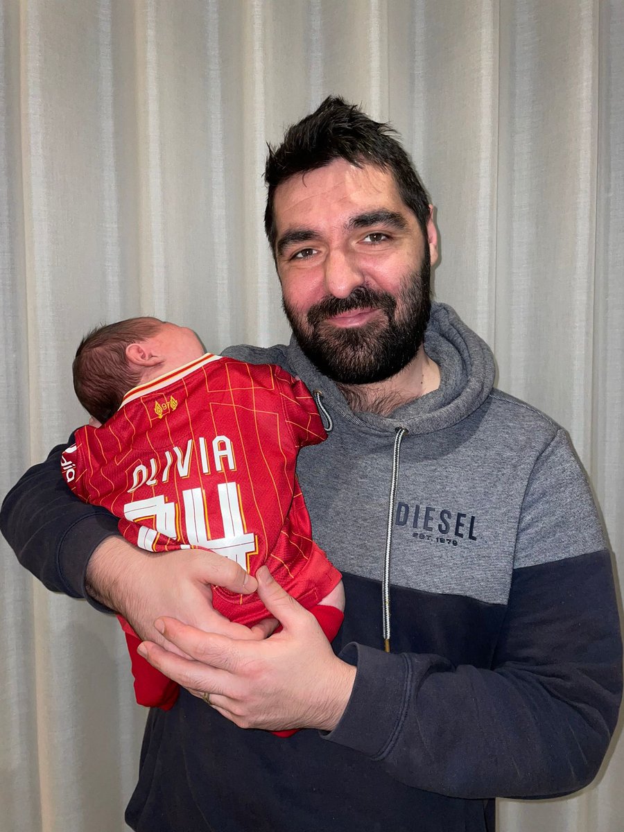 ❤️ New red arrival just in time for the derby this weekend #Olivia 👶🏻 #lfc
