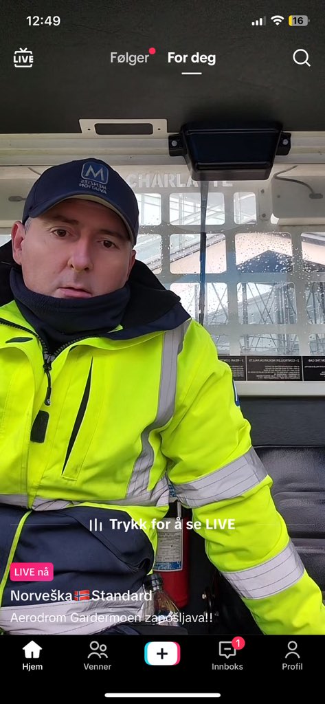 Sliten nå, Martin Beyer
