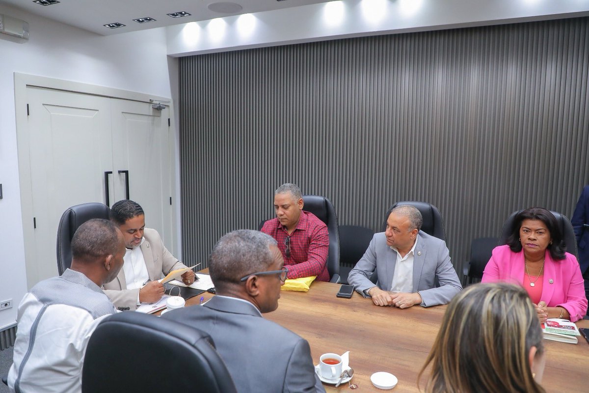 Cámara de Diputados de la República Dominicana tweet media