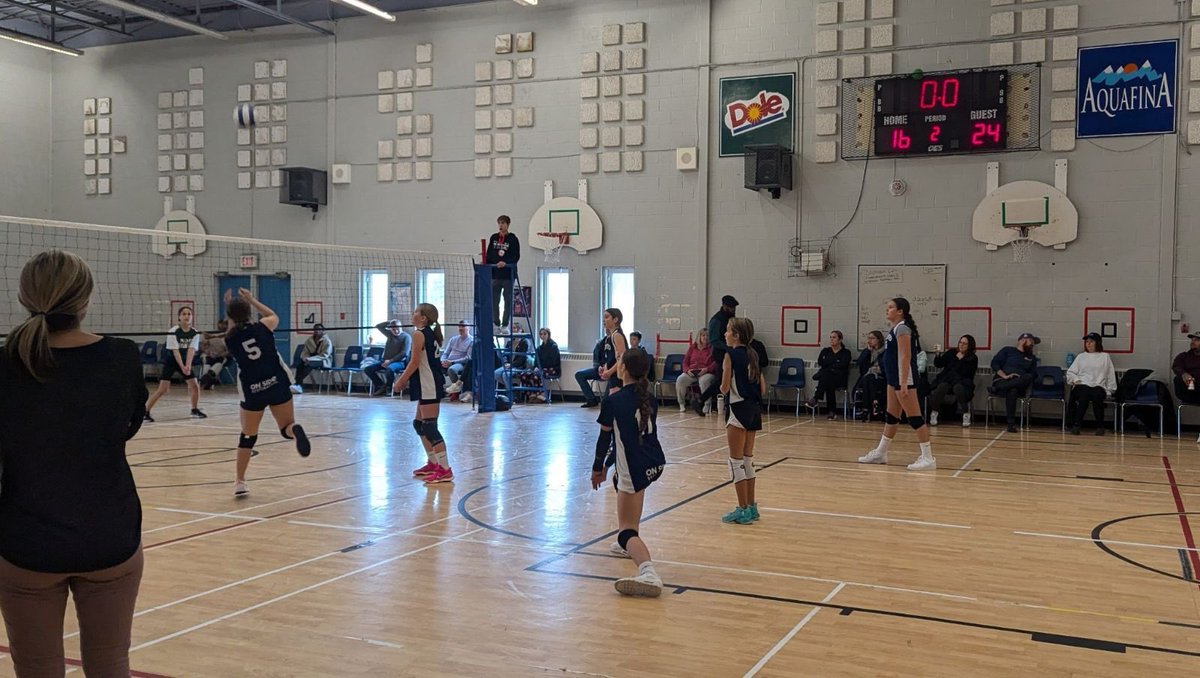 AdonnaHickey's tweet photo. Thanks you to @MDEschool & @elizabethparkel for coming to @Hazelwood_Elem last week for a friendly #tripleball tournament! 🏐 Thanks @schoolsportsnl for donating milk, prizes, pins and healthy snacks for the tournament! ♥️ we had so much fun together! https://t.co/imeqvKCrQW