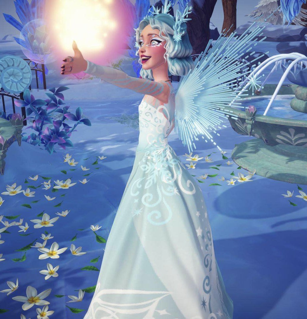 CookiezLUVER's tweet photo. I made a custom dress to match the new wings! #Disneydreamlightvalley #touchofmagic #ddlv @DisneyDLV https://t.co/ULDGxnDtEM
