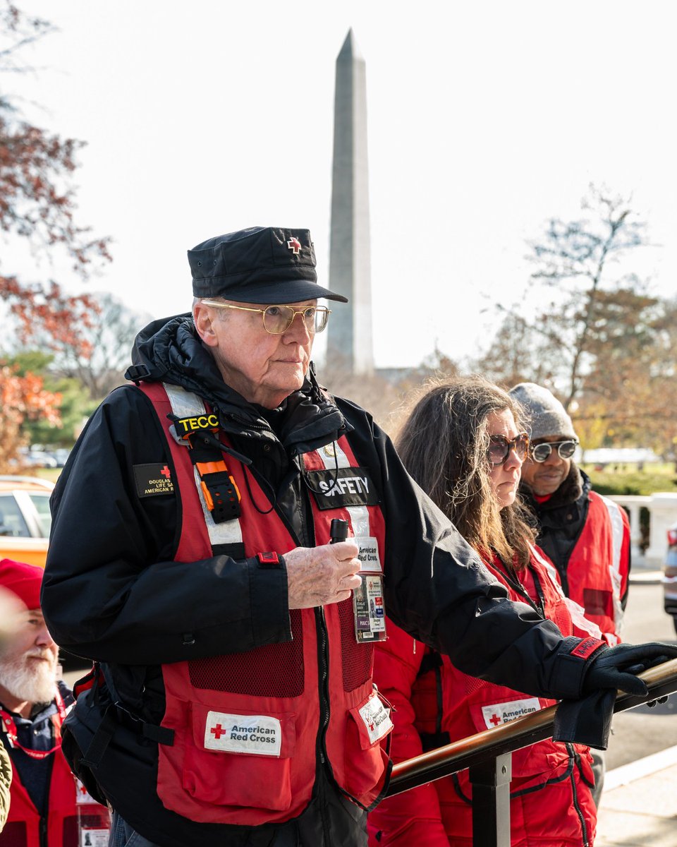 RedCrossNCGC's tweet photo. More than 30 Red Cross/Red Crescent workers have lost their lives in the line of duty around the world this year. On #InternationalVolunteerDay, we come together to honor the memory of our fallen colleagues.
Together, we can say it louder. We must #ProtectHumanity. 💜 https://t.co/gShSSAkfaT