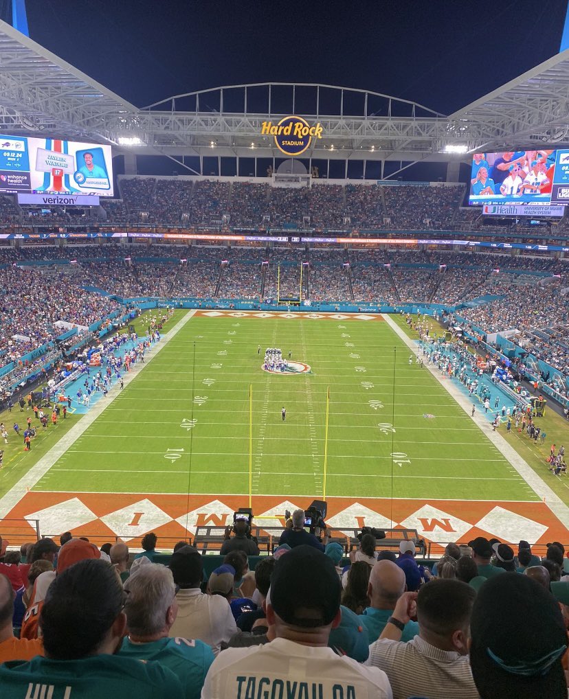 2 tickets + yellow parking pass for 49ers game. $350 all in