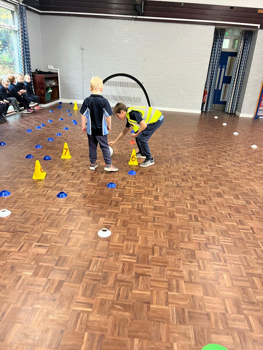 GM_CE_School's tweet photo. The #sportsambassadors were back teaching today. They taught Year 1 and 2, creating and running some really fun activities. Excellent job, Year 6s ❤️ #GMPE #sport #buddies https://t.co/ibXs9i47c9
