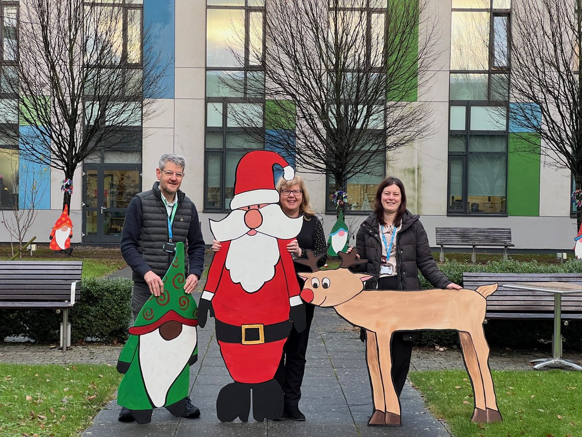 SFH Community Involvement (@sfhinvolvement) on Twitter photo Huge thanks to our fantastic colleagues @ATT_FECollege who have worked with students and local community groups to create some wonderful outdoor Christmas decorations for courtyards at King's Mill Hospital π <a href="/SFHFT/">Sherwood Forest Hospitals NHS FT</a> <a href="/jothornley22/">Jo Thornley</a> <a href="/JoyWils72609355/">Joy Wilson</a> <a href="/EmmaMusgro57244/">Emma Musgrove</a> <a href="/SFH_PeopleHR/">People Team at Sherwood Forest Hospitals NHS FT</a> Huge thanks to our fantastic colleagues @ATT_FECollege who have worked with students and local community groups to create some wonderful outdoor Christmas decorations for courtyards at King's Mill Hospital π <a href="/SFHFT/">Sherwood Forest Hospitals NHS FT</a> <a href="/jothornley22/">Jo Thornley</a> <a href="/JoyWils72609355/">Joy Wilson</a> <a href="/EmmaMusgro57244/">Emma Musgrove</a> <a href="/SFH_PeopleHR/">People Team at Sherwood Forest Hospitals NHS FT</a>