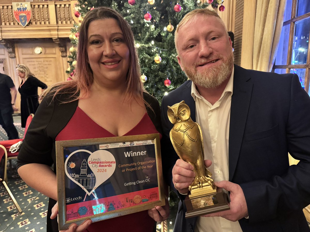 Being a Proud Leeds Lad this just BLOWS my mind 🤯
Getting Clean won Community Organisation of the Year at the Compassionate City Awards!
🦉💙💛🤍
#leeds #lero #recovery