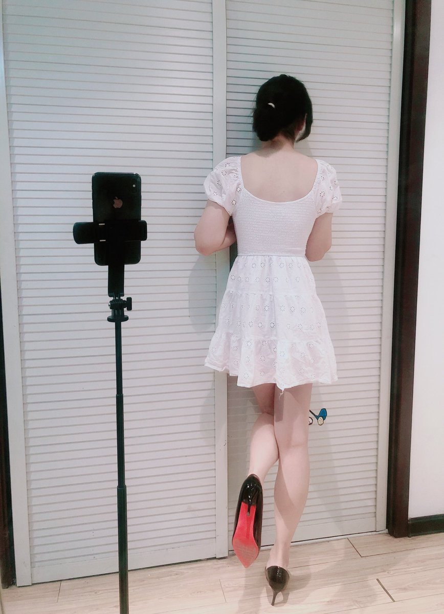 range7771's tweet photo. 再瘦点就好了 😗 https://t.co/frKXj4wnD7