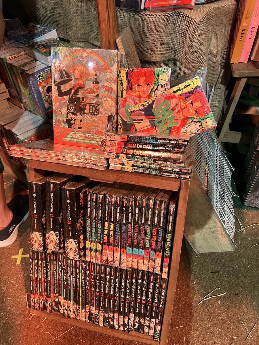 MangasBrasil's tweet photo. Fotos das novidades no estande da @M_InfinitosBR na CCXP24 - @CCXPoficial 

#MangasBrasil #Mangas #Comics #HQs #MundosInfinitos #CCXP https://t.co/SPHXzkD2Jl