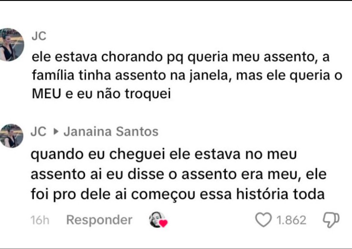 RicardoCambraia's tweet photo. A família tinha acento na janela, mas queriam o dela #Jeniffercastro #ExposeTheTruth #gol #latam #azul. #passaredo https://t.co/Ul98bAybig