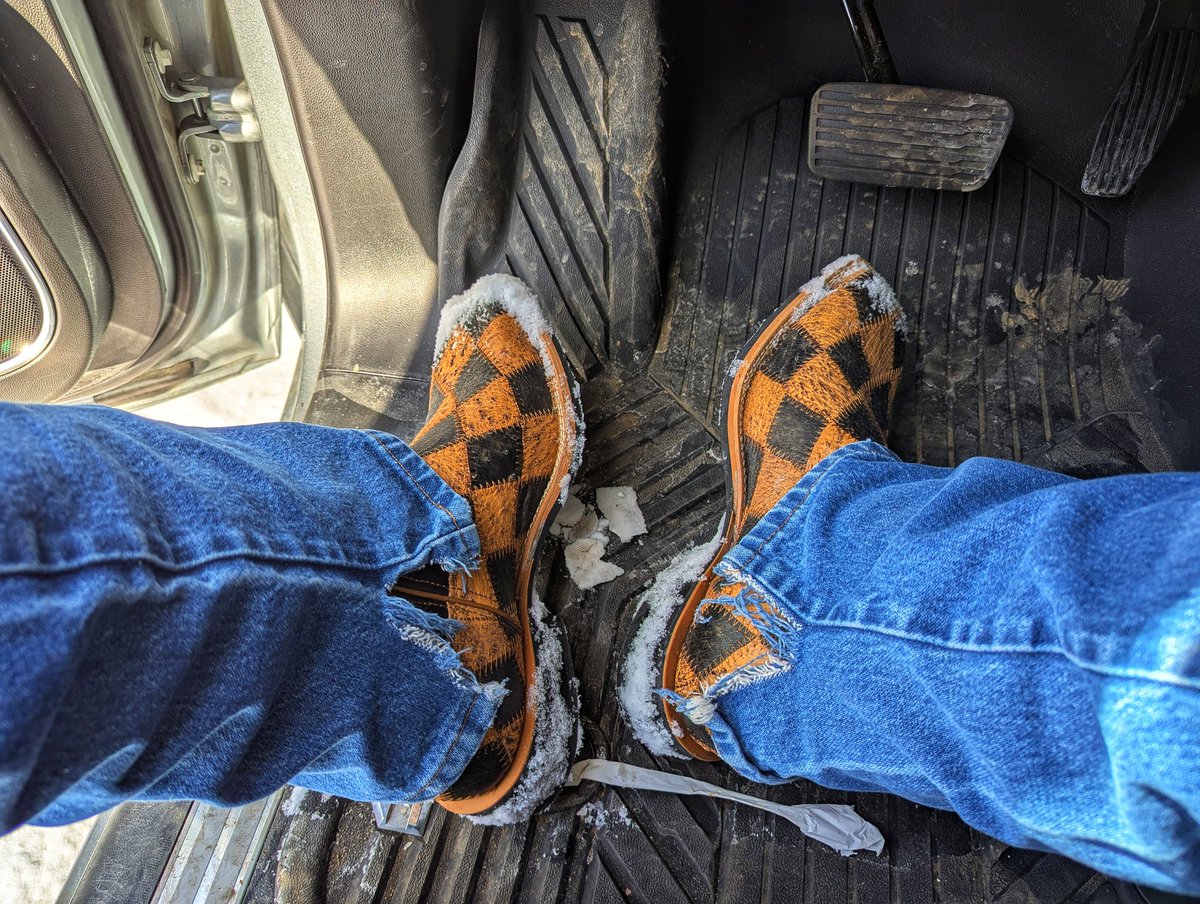 TOPbottomStud tweet media
