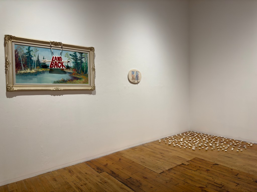 Red Head Gallery tweet media