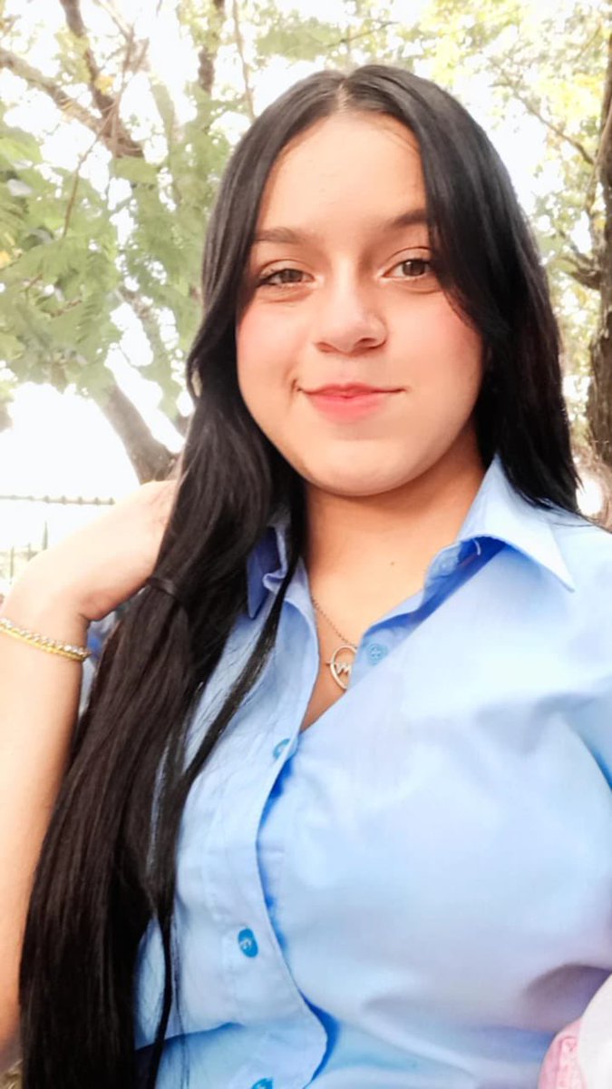 melania0880's tweet photo. 🚨URGENTE: #LiberenAChelseaCorrea

Chelsea Correa, una joven de 16 años, fue detenida el 29 de Julio mientras buscaba medicinas para su hermanito de 4 años.

Su madre no supo nada de ella hasta el 3 de Agosto, cuando fue informada de su paradero. 

Chelsea es una menor de edad que ha sido injustamente detenida por estar en el lugar equivocado en el momento equivocado.

Debido a lo sucedido recientemente con el caso de Mariana, y viendo el poder de la exposición pública, la madre de Chelsea ha decidido hablar. Necesitamos hacer viral este caso y exigir su liberación inmediata.

Ayúdanos a compartir esta información. Chelsea Correa debe ser liberada y reunida con su familia. #LiberenAChelseaCorrea @CourPenaleInt 
@oavendano @TAMARA_SUJU @NituPerez @EmmaRincon  @MelanioBar