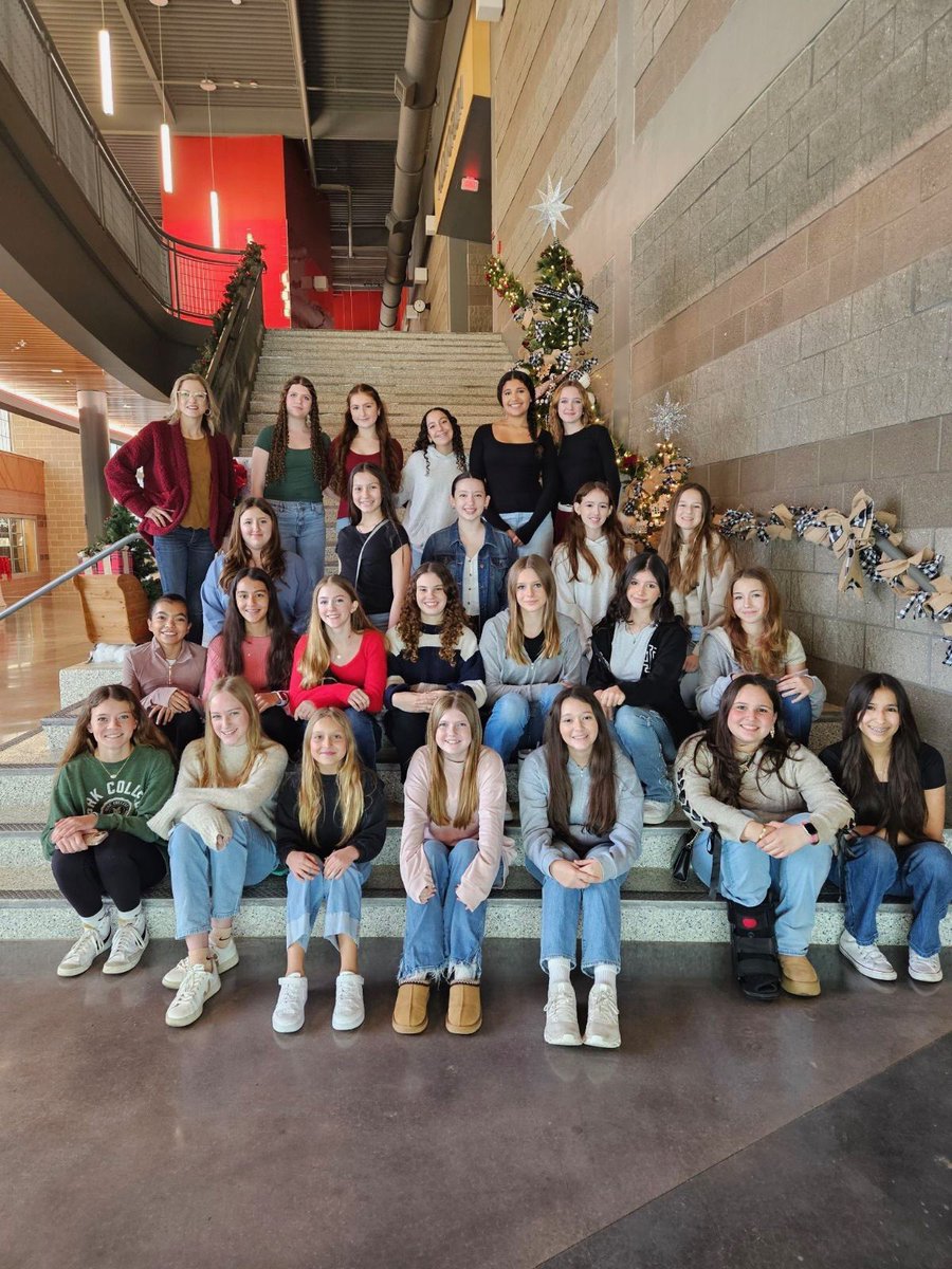 Our talented dancers had the incredible opportunity to see NESA perform today and give a tour afterwards 🌟 Thank you, NESA, for being such gracious hosts and for inspiring our students with your passion for the arts.

#GarciaDance #GladiatorPride #NESAArts #GaricaRocks We