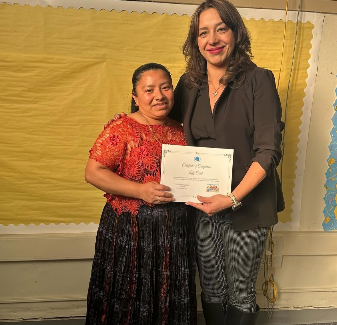 Congratulations to Workman Elementary School and their dedicated parents for completing the Latino Literacy Project this semester! This program thrives under the leadership of Principal Erika Valenzuela and the incredible efforts of Mrs. Paloma, who has been pivotal in connecting