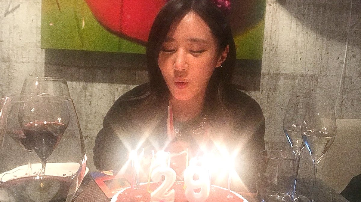 dailyulk's tweet photo. 🎂 https://t.co/cQapgqA9XR