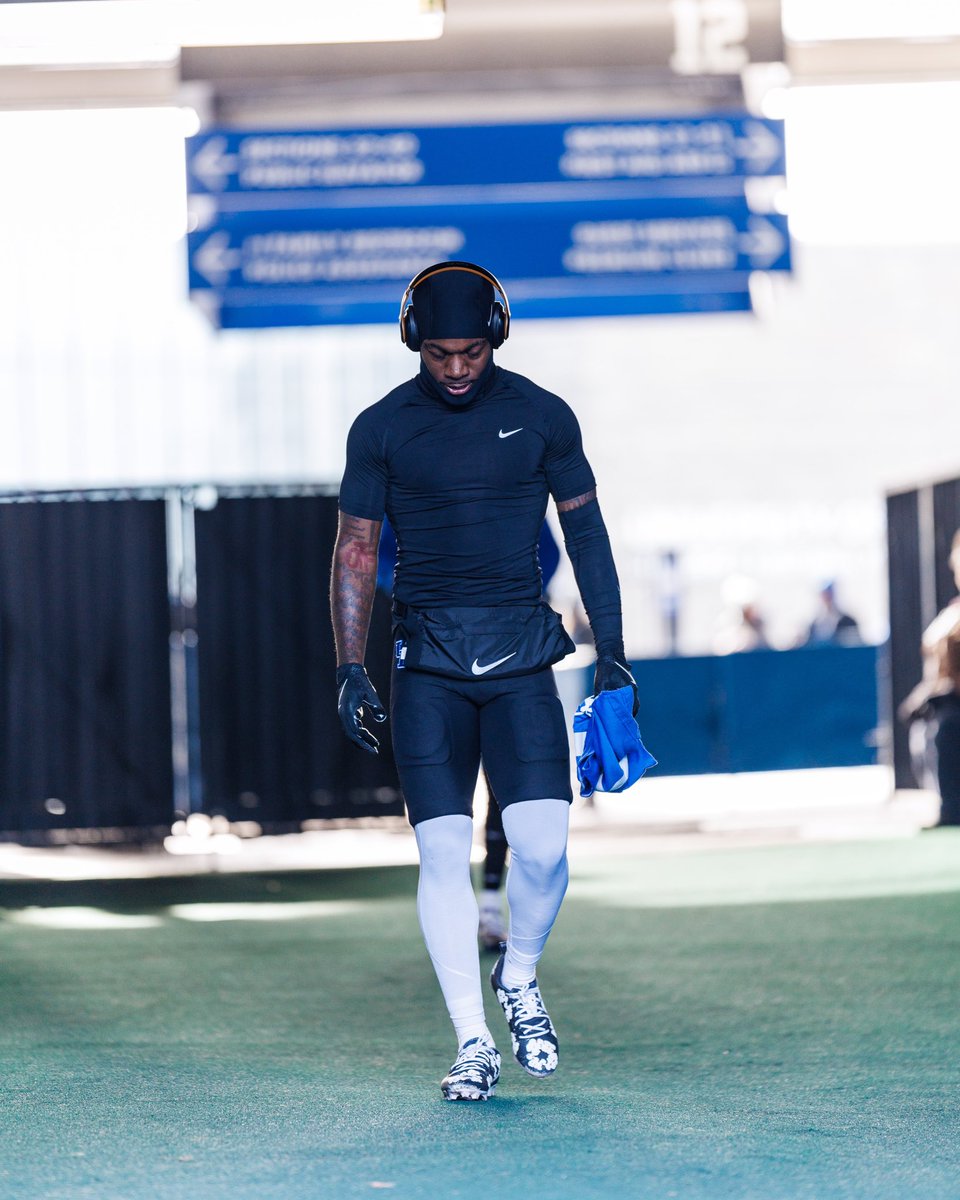 routerunner9's tweet photo. Here to stay. #BBN 💙 https://t.co/HLaipufcIl