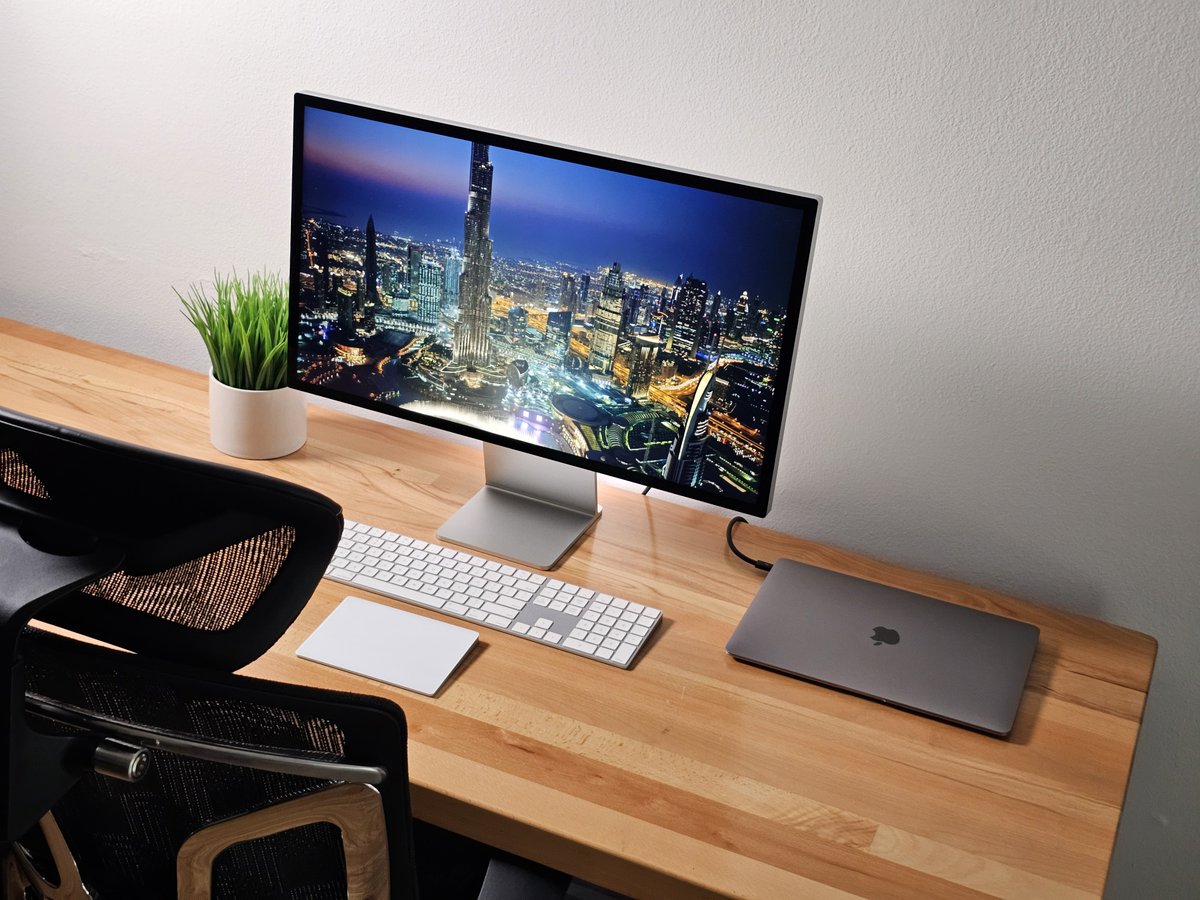 Too clean? <a href="/Apple/">Apple</a>