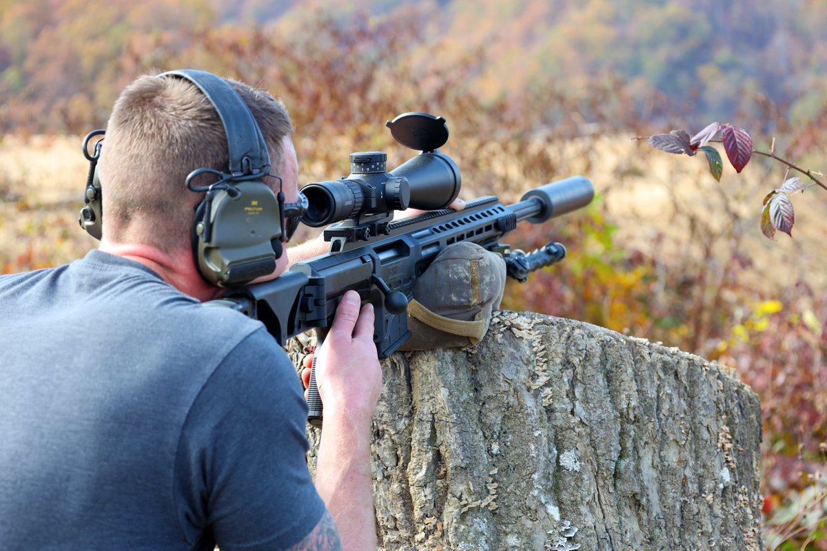 BarrettRifles's tweet photo. Simple stability
#barrettfirearms #TheLeaderInLongRange #MRAD #338LM #338NM #300NM #300PRC #300WM #308WIN #65Creed #AM338 #longrangeshooting
#adaptable https://t.co/mEwASPVSH0