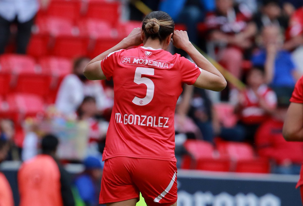 MichGonMer's tweet photo. Querido Deportivo Toluca. 

Ha sido para mí un honor representar a las Diablas Rojas.

Agradezco infinitamente a la directiva, cuerpo técnico y a toda la afición por su apoyo incondicional.

Les deseo todo el éxito, con cariño;

Mich Gonz5lez. https://t.co/iSoWK1YP4d