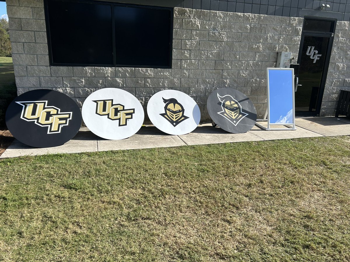 EmUCF_Knights's tweet photo. Upgrades to the UCF Golf Facility!! 💛⚔️🤩⛳️ 
SWORDS UP⚔️⚔️⚔️ #GKCO @UCF_WGolf https://t.co/VqAOqs2tSN