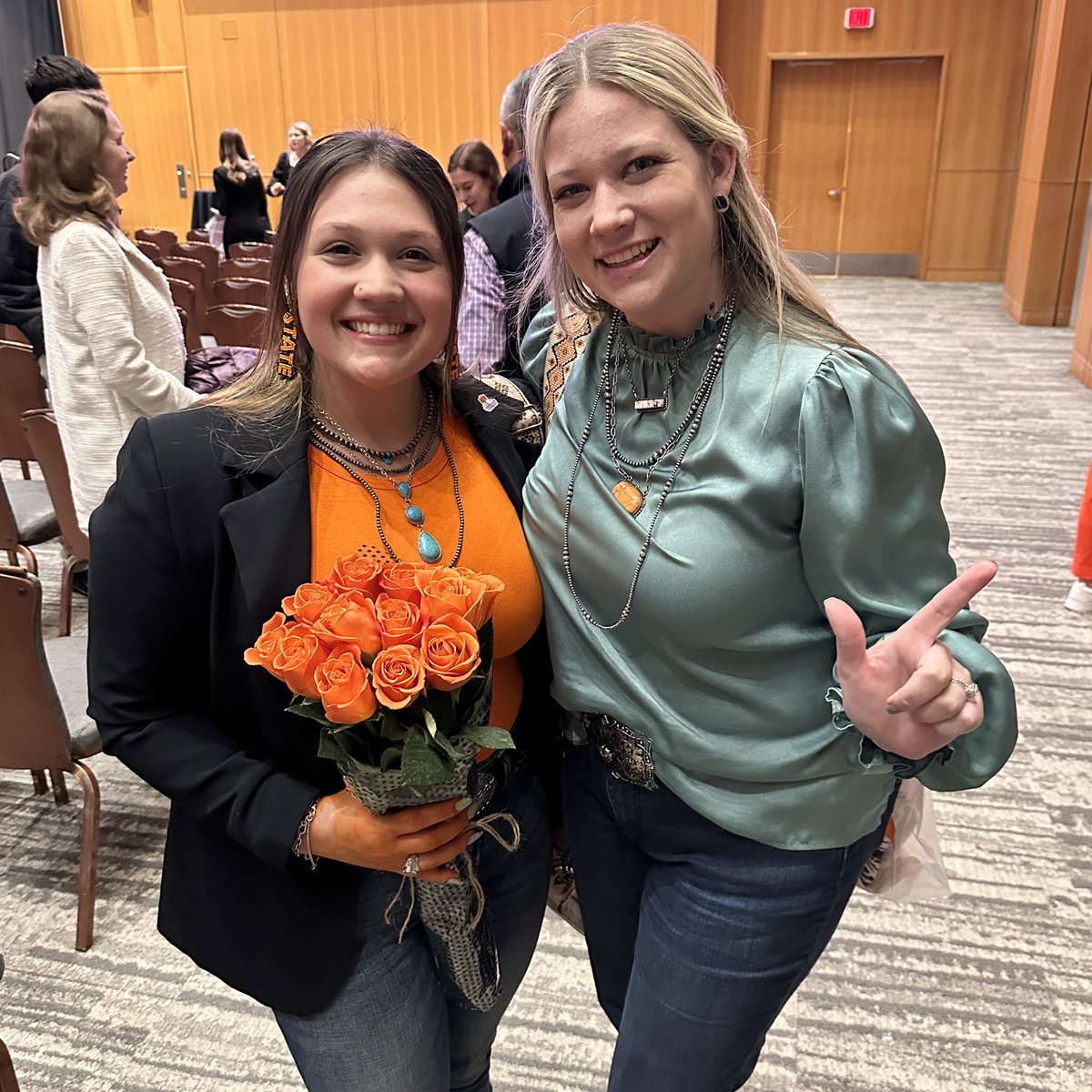 OKStateAlumni's tweet photo. Congratulations to all of this semester’s #okstatering recipients! 👏
You’re now connected for life to @okstate through this symbol of Cowboy pride! 🤠
#okstate #GoPokes https://t.co/8fsUFe0eNO