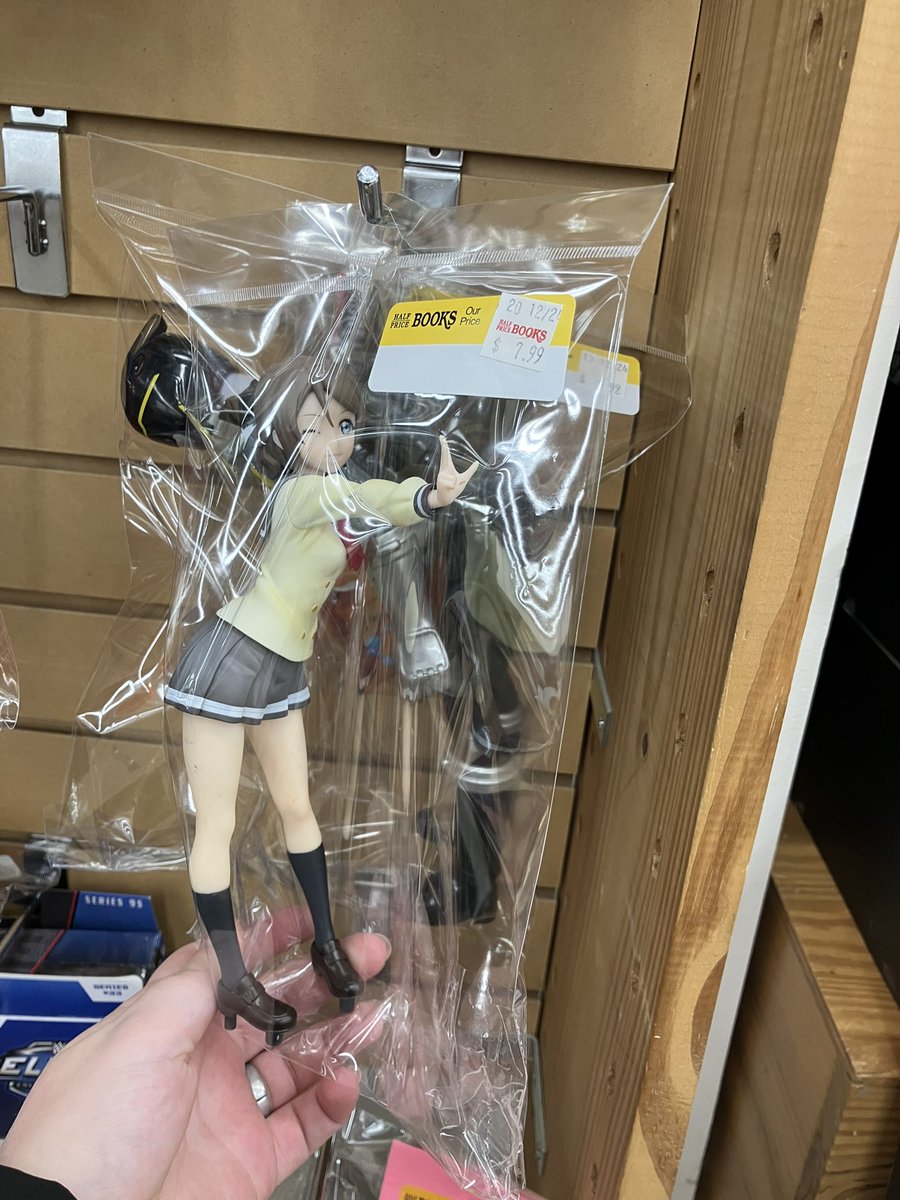 mudeneso's tweet photo. Look what half priced books has 

She’s $7.99
Though she’s got some scratches and scuffs lol https://t.co/vIVbuZ449k