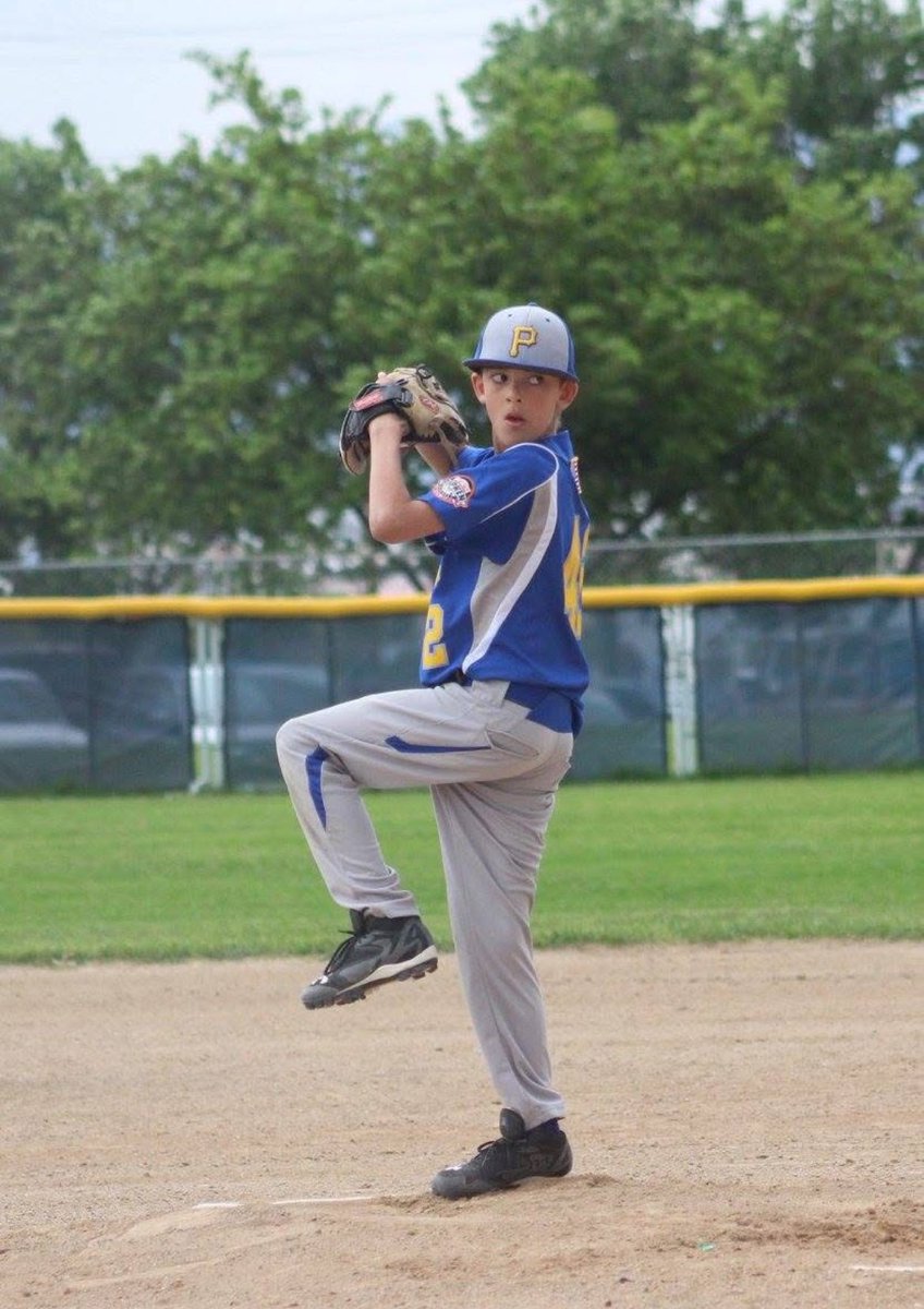 EastonSeeley's tweet photo. After much talk and prayers I am excited to announce my commitment to further my baseball and academic career with Yakima Valley Community College. 
I am beyond blessed with the support of my family, coaches, and all the teammates that I now call my brothers! @Yaks_Baseball https://t.co/M3DGyqZthM