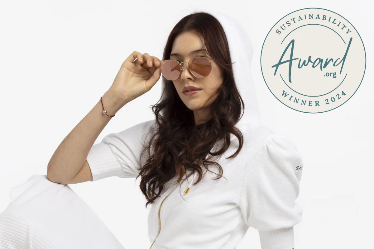 AnnaChatburn's tweet photo. Teenage Founder Arabella Moffitt Takes Flight in the Sustainable Fashion World https://t.co/2c0w2cCE18
#sustainablefashion #sustainabilityaward https://t.co/B7el1pWJbS