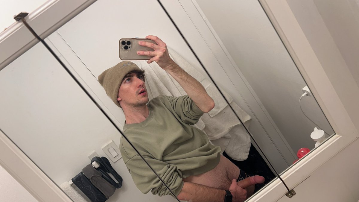 Rt if you want to be my bottom for my of