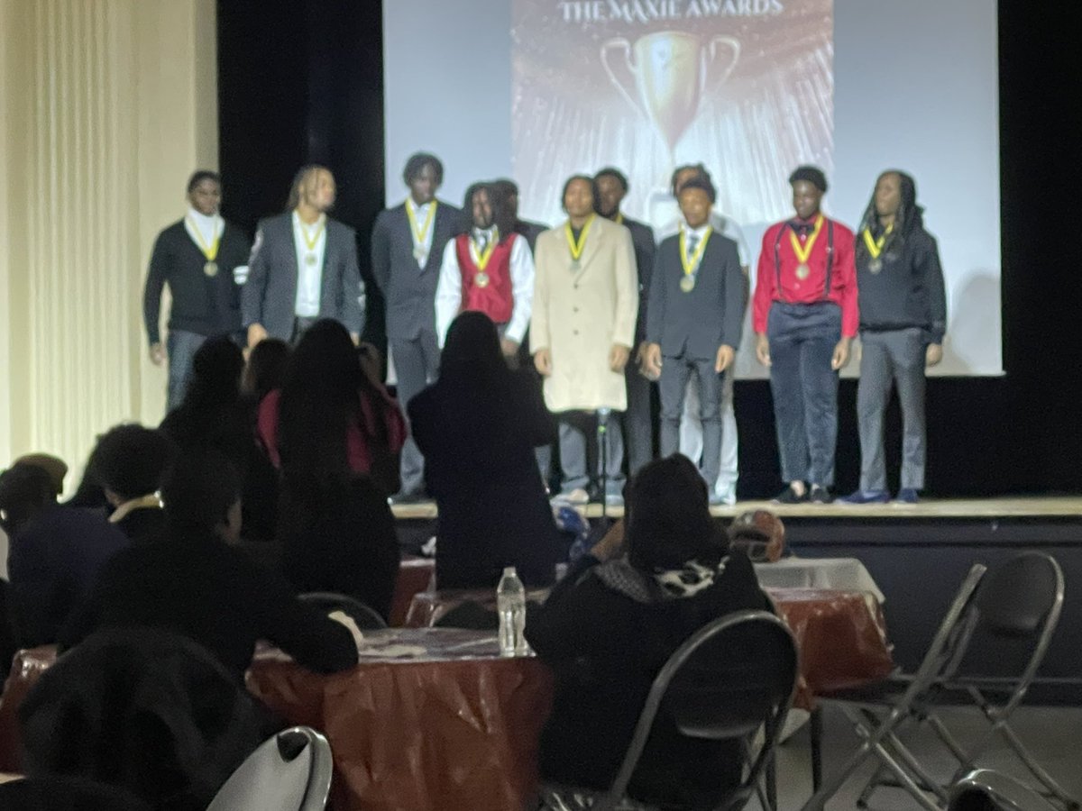 CoachChip44's tweet photo. Had a great night at The Maxie Awards last night!! Congrats to all of the young men who were recognized as members of the All-City Teams, especially @JMJusticesFB own @coreyon_winston. We’re proud of your hard work on and off the field. The kid is special ‼️. #FACTS https://t.co/EwFNIdEgn2