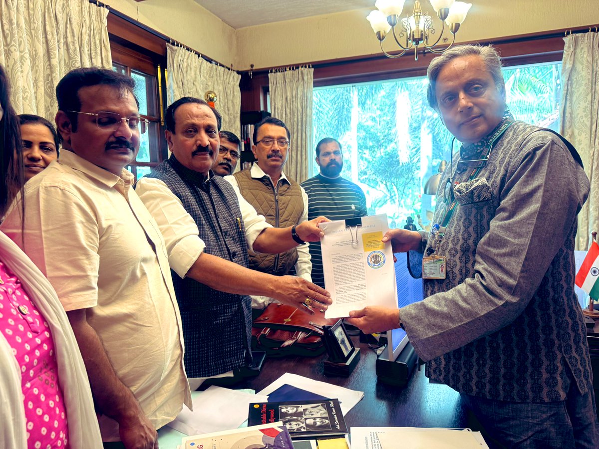 ShashiTharoor's tweet photo. Met with a delegation of the relatives of Indian prisoners incarcerated abroad, who had come to me through the good offices of Kozhikode MP @mkraghavaninc. They submitted a petition seeking the implementation of the Exchange of Prisoners Agreement that India has concluded with 31 countries and urged that its provisions be invoked to bring their relatives home. I undertook to forward this petition to the authorities for appropriate necessary action.