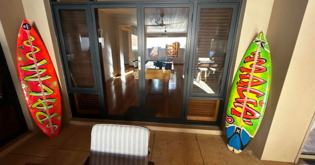 SurfPaints_'s tweet image. His &amp;amp; hers, but make it art. Turn your surfboards into the ultimate couple goals with Surfpaints!

@Peter James Carmichael

Check out our collection here👉 surfpaints.com.au/collections/all

#Surfpaints #HisAndHers #CustomSurfboards #SurfArt #DIY