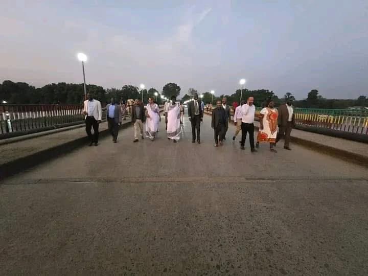 JekapOmod's tweet photo. When the mothers rule, things come to their places. President of #Gambella, Mrs. Alemitu, and the Minister of Tourism, Mrs. Selamawith, enjoying a walk by the #Openo river. This area is a hidden gem with great history, one of the very first trade centers in #Ethiopia. https://t.co/kETYTgT5ti