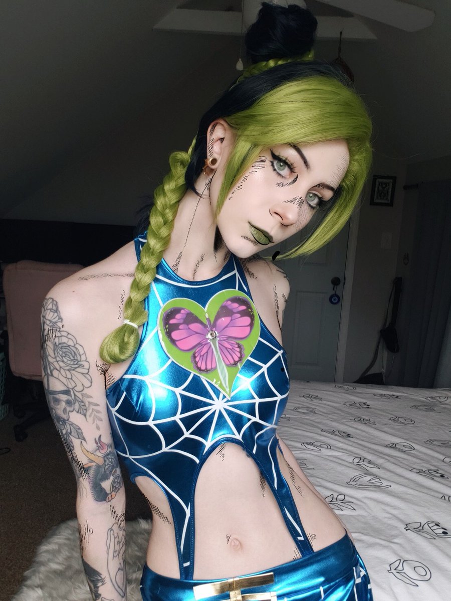 virtualpigeons's tweet photo. Sometimes you can come to love things you used to hate. 🦋 #JoJosBizarreAdventure #JolyneCujoh https://t.co/MEhJOo7GJ9