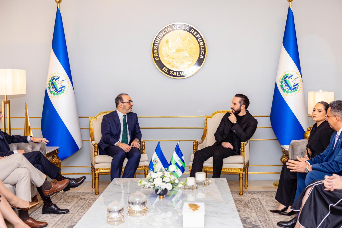 Casa Presidencial 🇸🇻 tweet media