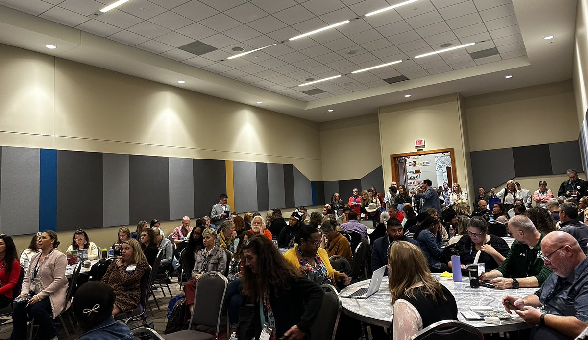 Penny Ford tweet media