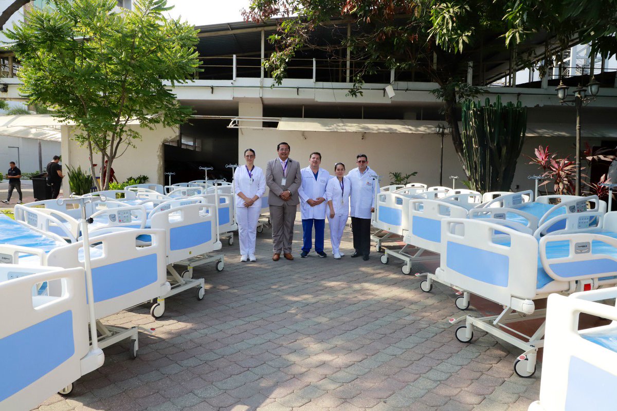 HGuayaquil's tweet photo. #ResultadosMSP | Con la entrega de 28 camas por parte de @Salud_Ec, el @HGuayaquil fortalecerá las áreas y garantizará una atención de calidad en un entorno adecuado para la recuperación de los pacientes. https://t.co/HSwlUPGgzS