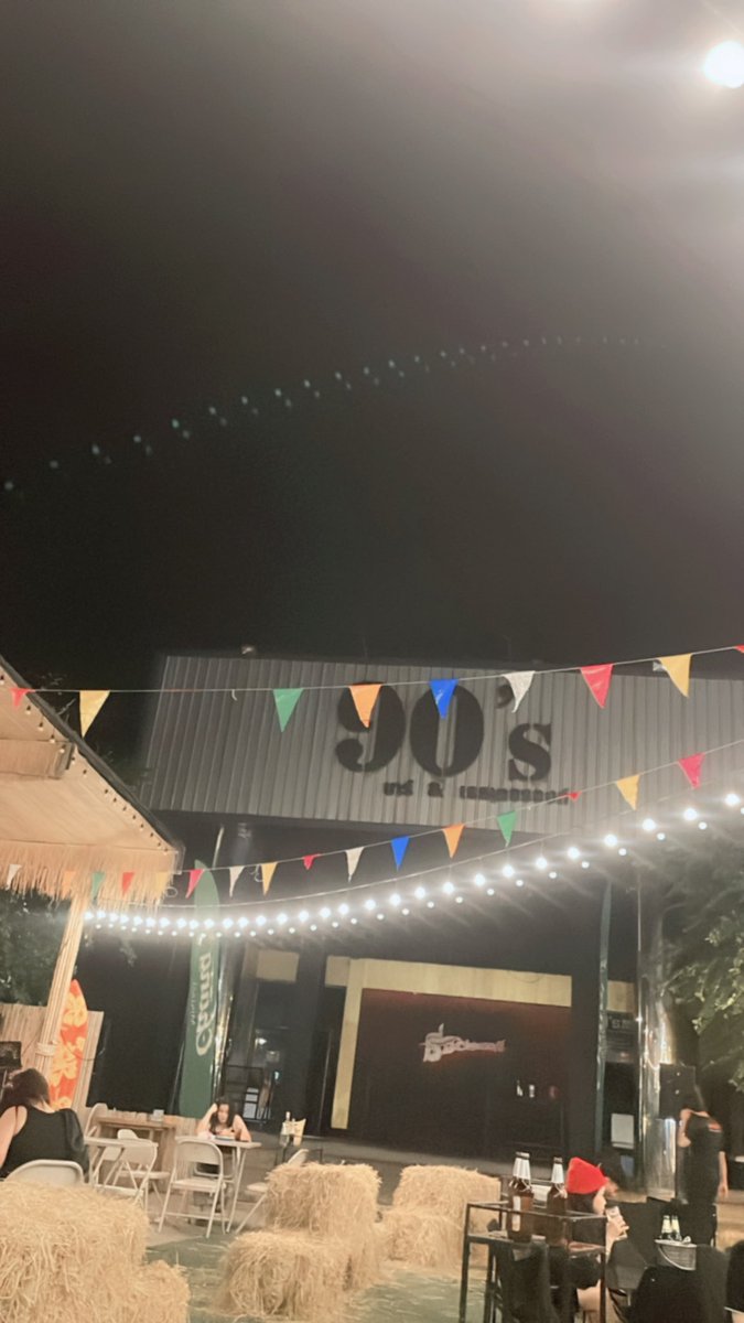 Jutharat_nambut's tweet photo. เมาจัง🍻 https://t.co/M3nYRcQSWJ