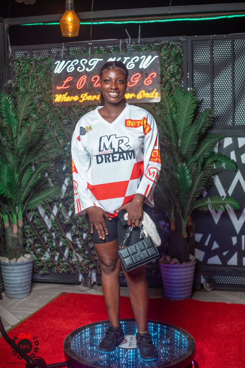 Ghanaian girls are beautiful.