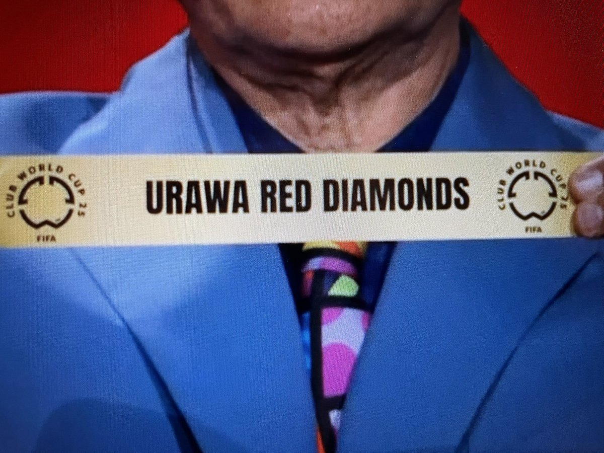 redswonder10's tweet photo. 世界40億のサッカーファンへ

#URAWAREDS 
#urawa
#jleague
#cwc https://t.co/MqZRgGJIhL