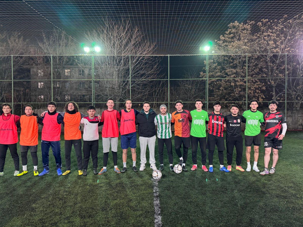 KonyaKYGM's tweet photo. 🏢 Alaaddin Yurt Müdürlüğü 
⚽ #yurtlig kapsamında düzenlenen Yurt İçi Futbol Turnuvası 2. gün eleme maçlarıyla devam ediyor.

🙏Turnuvaya katılan tüm öğrencilerimize başarılar dileriz.👏

@gencliksporbak @OA_BAK https://t.co/MLE2w2Zgbh