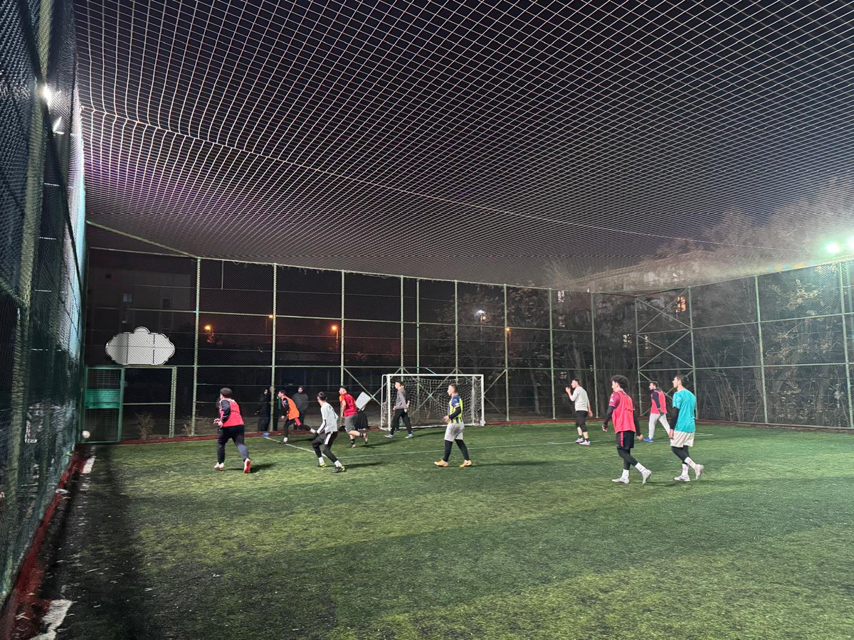 KonyaKYGM's tweet photo. 🏢 Alaaddin Yurt Müdürlüğü 
⚽ #yurtlig kapsamında düzenlenen Yurt İçi Futbol Turnuvası 2. gün eleme maçlarıyla devam ediyor.

🙏Turnuvaya katılan tüm öğrencilerimize başarılar dileriz.👏

@gencliksporbak @OA_BAK https://t.co/MLE2w2Zgbh